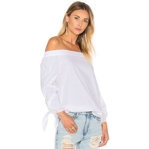 *NWT Free People Show Some Shoulder Top
